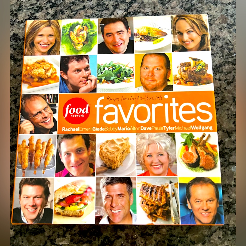 Food Network Favorites: Recipes from Our All-StarChefs